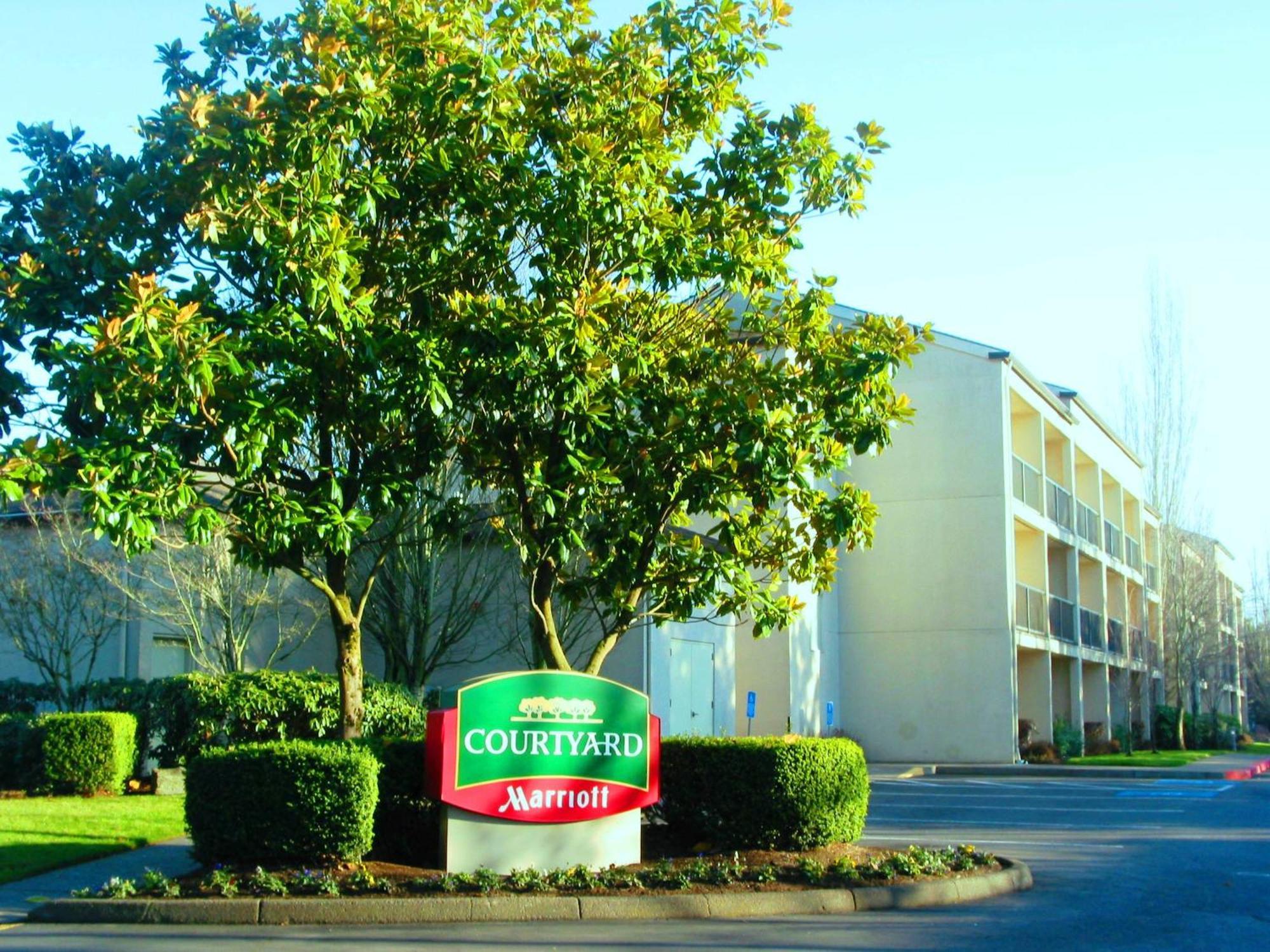 Courtyard By Marriott Portland Hillsboro Hotel Exterior foto